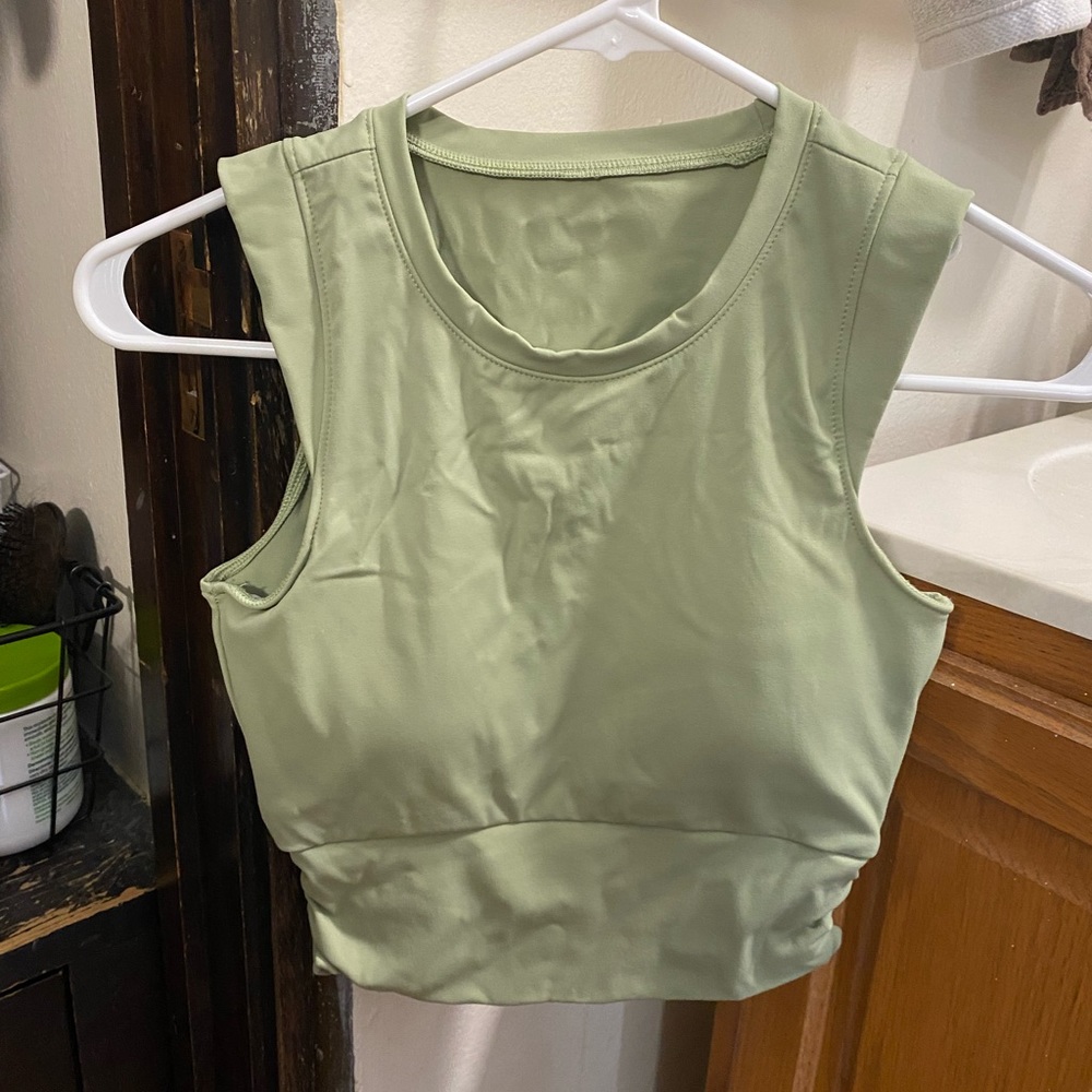Halara crop tank